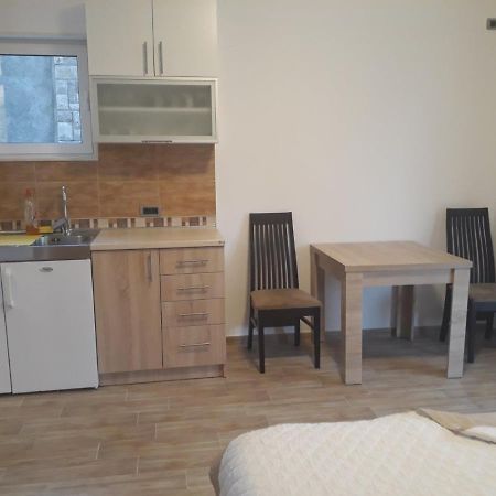 Apartmani Andrea Studio Herceg Novi Exterior foto